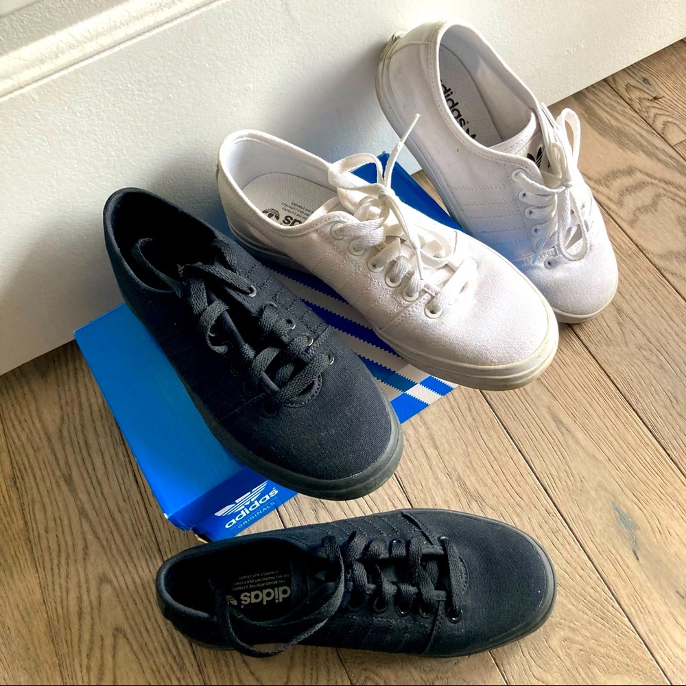 Lot of 2 Adidas Sneaker size 7